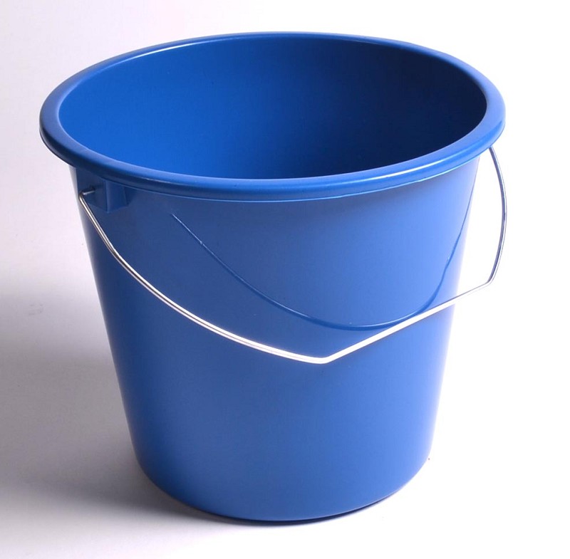 Seau en plastique 5L bleu