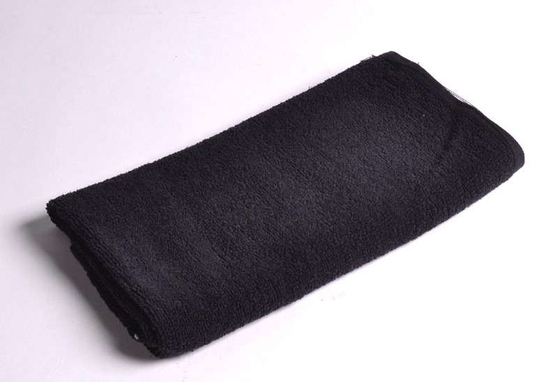 Torchon Noir 50x50